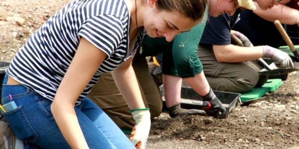 Students digging