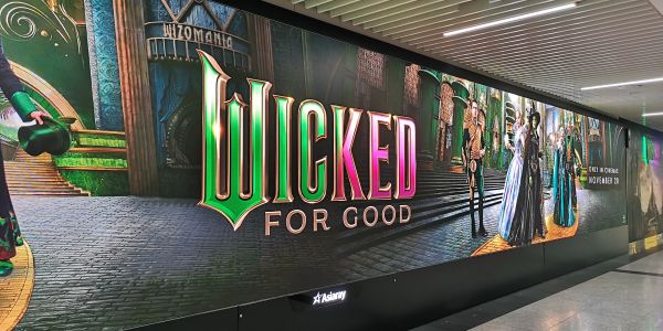 An advert for the movie "Wicked: For Good"